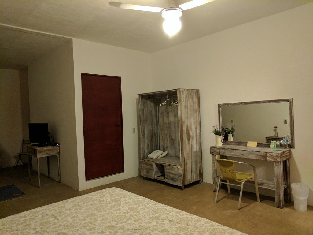 טפוזטלן Hotel Atuaraa מראה חיצוני תמונה