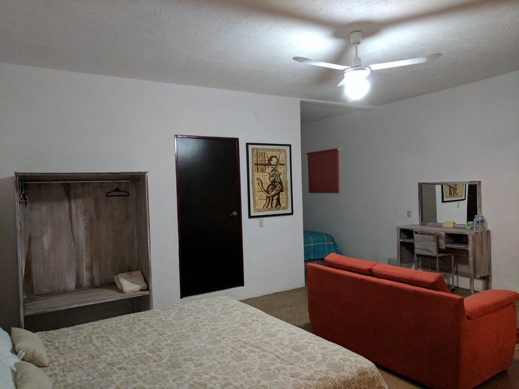 טפוזטלן Hotel Atuaraa מראה חיצוני תמונה