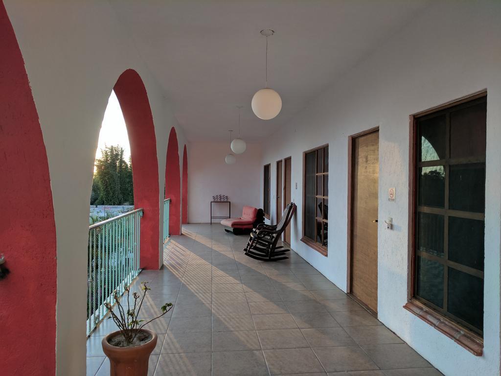 טפוזטלן Hotel Atuaraa מראה חיצוני תמונה
